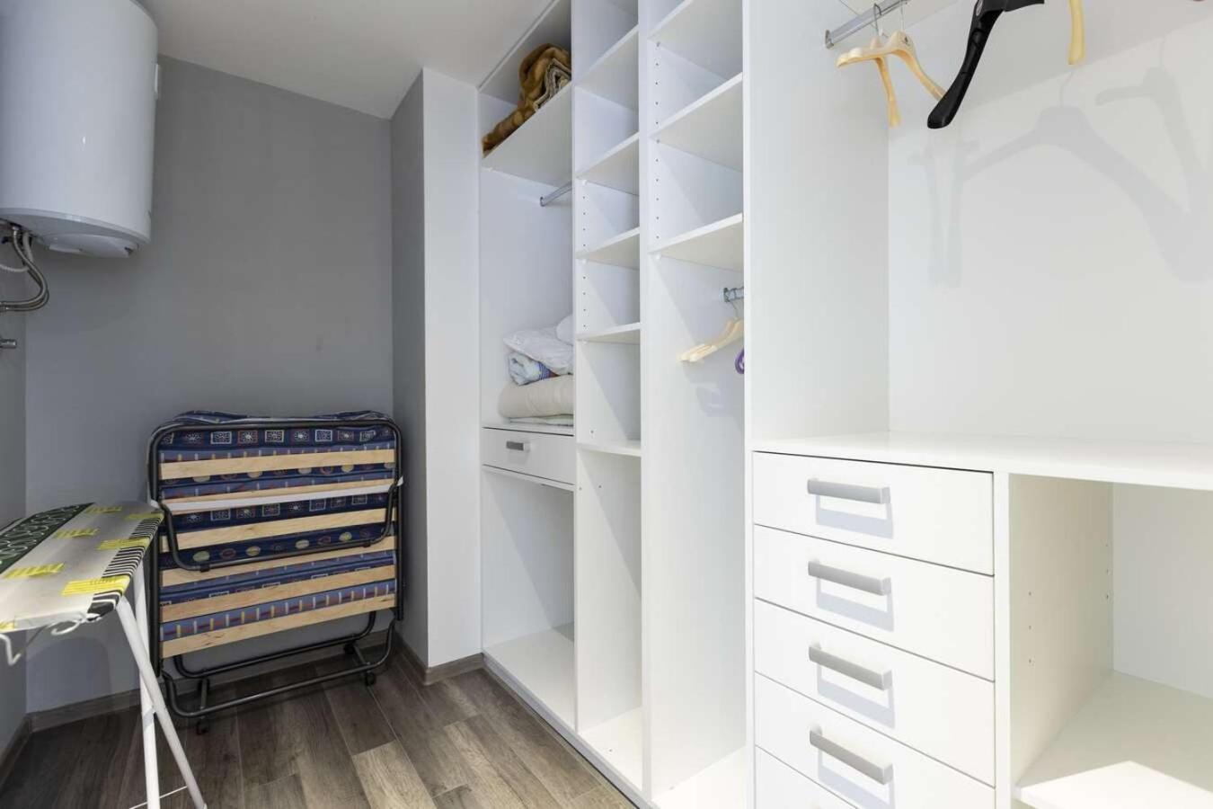 Villa Viscum In Central Istria For 8 Persons With Large Garden - Pet Friendly Pazin Kültér fotó